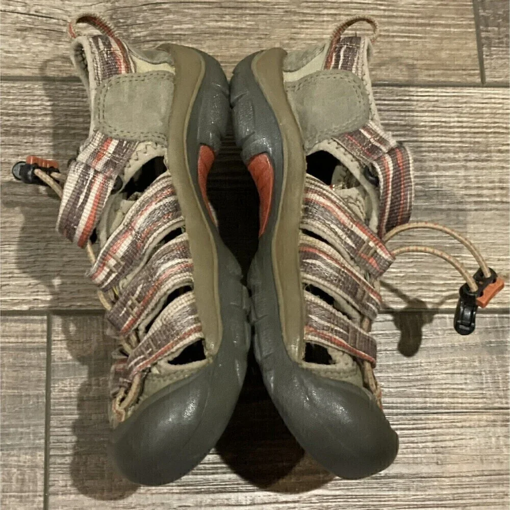 Keen Newport H2 Kids Size 1 Kids Trail Hiking Water Sport Sandals Brown Shoes